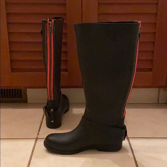 Rain boots - Picture 4 of 4